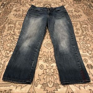 Nine West Distressed vintage boho womans crop jeans 4/27